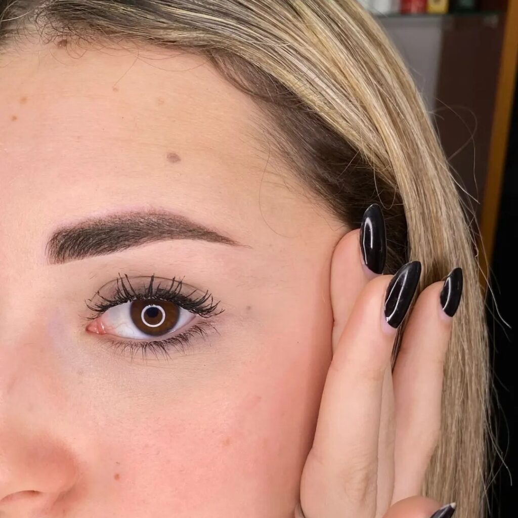 468851983_18029724209413796_3825543070246667117_n Dermopigmentazione sopracciglia a Siracusa